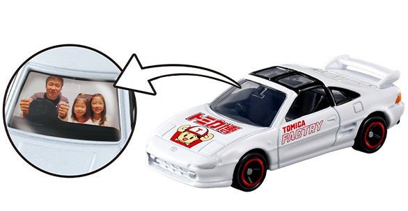 写真を運転席に貼る第11弾 トヨタ MR2のイメージ。